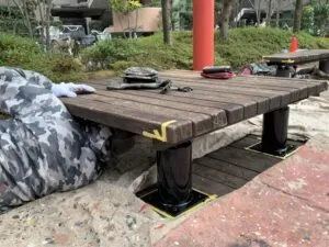 東京都小平市<br>公園複合遊具再塗装修繕工事