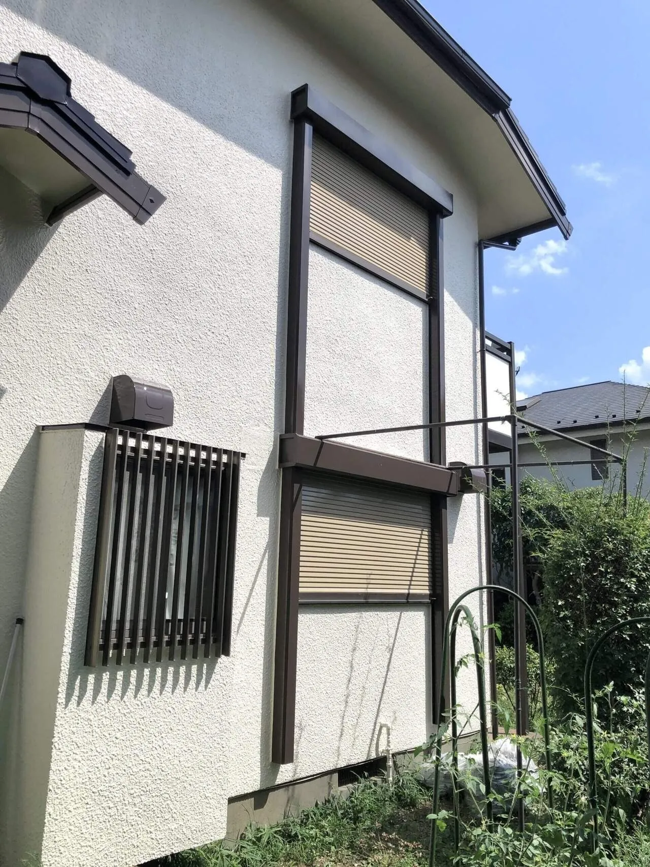 完成：裏口側